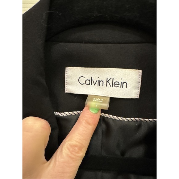 Calvin Klein Size 2 Black Blazer - Picture 2 of 5